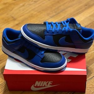 Nike dunks used